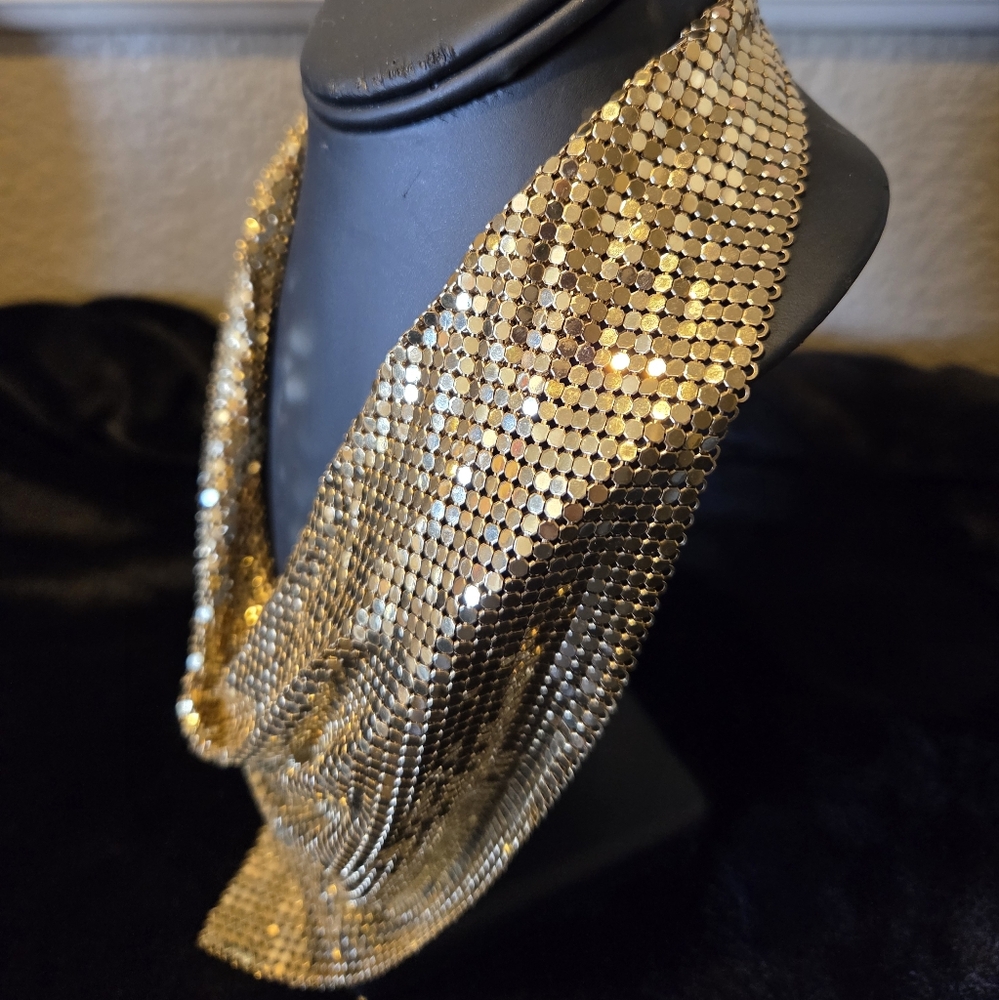 Vintage 1970's Whiting & Davis Gold Mesh Bib Scarf Necklace - Picture 3 of 8